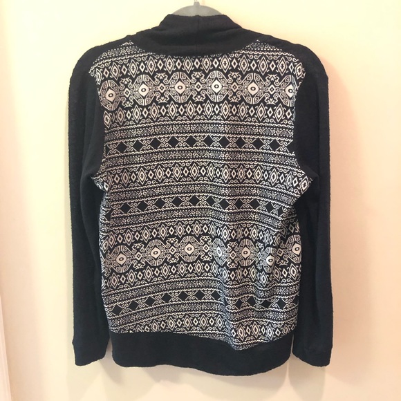 Olivia Sky | Printed Cardigan 🖤 - Picture 2 of 7